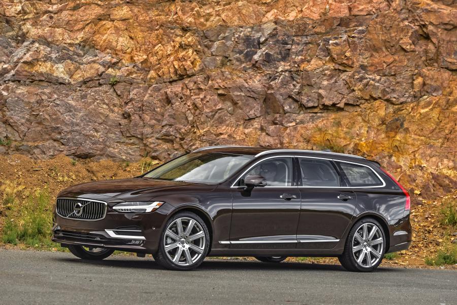 Volvo V90 T6 Inscription 2017 года  (NA) (фото 15 из 19)